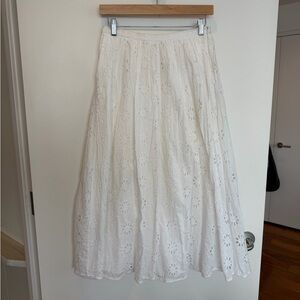 Zara White Midi A-Line Midi Skirt